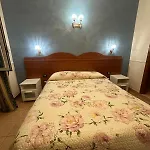 Near Termini Station 3* Roma