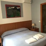 Near Termini Station 3*