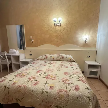 Penzion Near Termini Station 3*